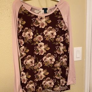 Rue 21 Long Sleeve T-Shirt